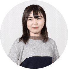 卒業生の顔写真(女性)