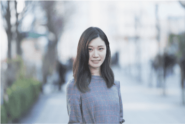 女子学生の画像