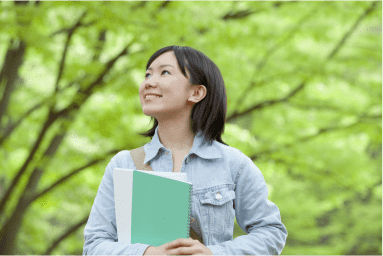 女子学生の画像