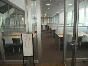 図書館ツアー On The Web 北九州市立大学図書館