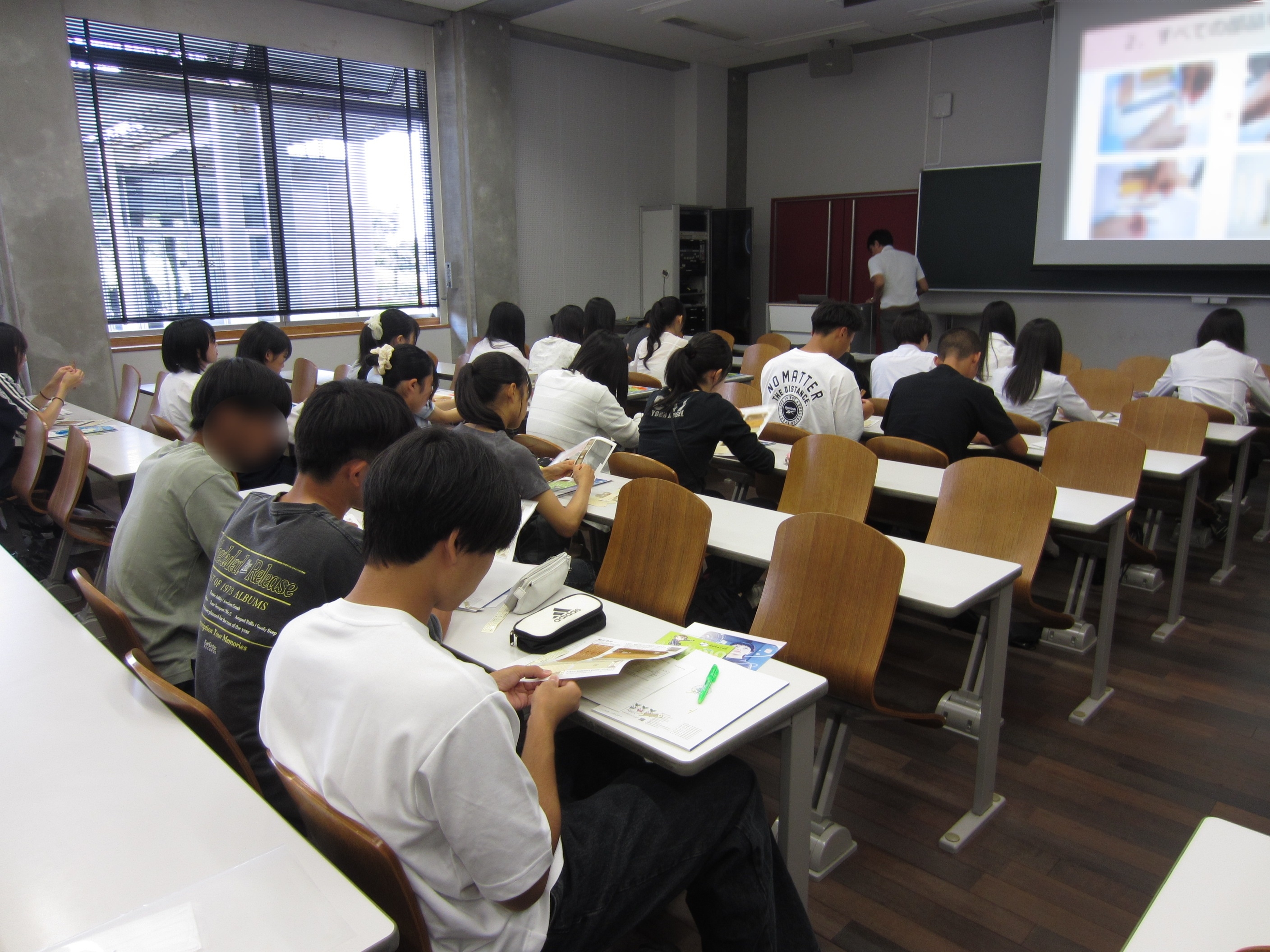 SNS①（モザイクあり）IMG_2015.jpg