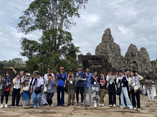 6. アンコールトム　バイヨン寺院.JPG